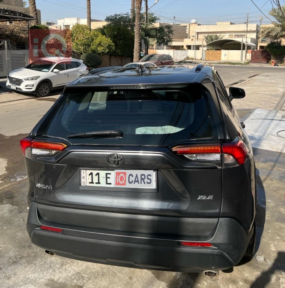 تويوتا راف 4